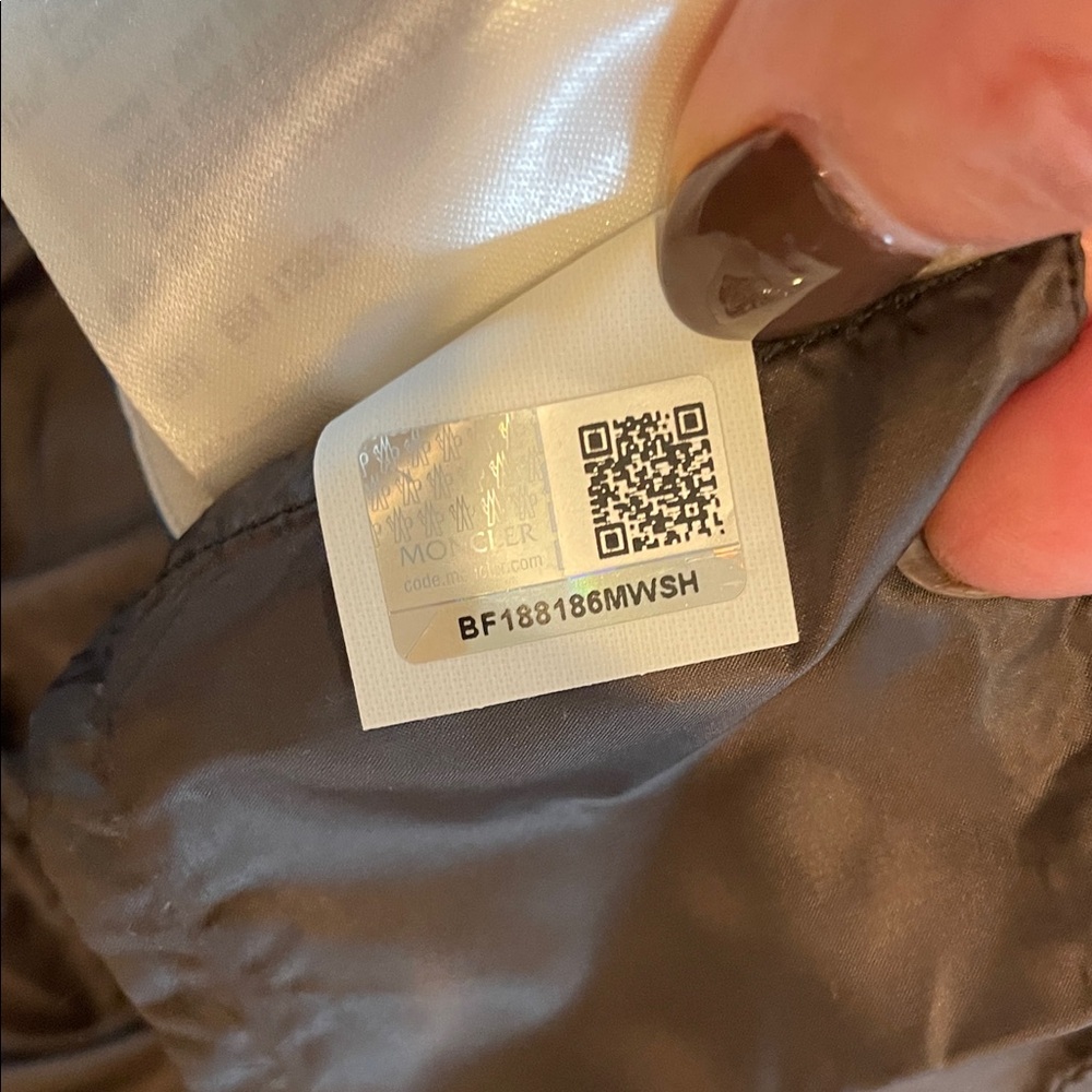 Moncler Women's Dark Brown Puffer Coat - Picture 6 of 6